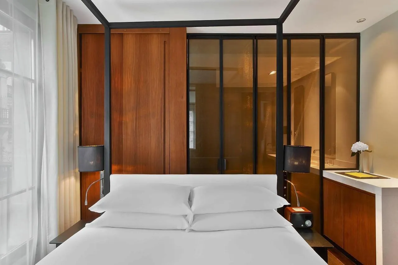 *****  Le Metropolitan, Paris Tour Eiffel, A Tribute Portfolio Hotel Francia