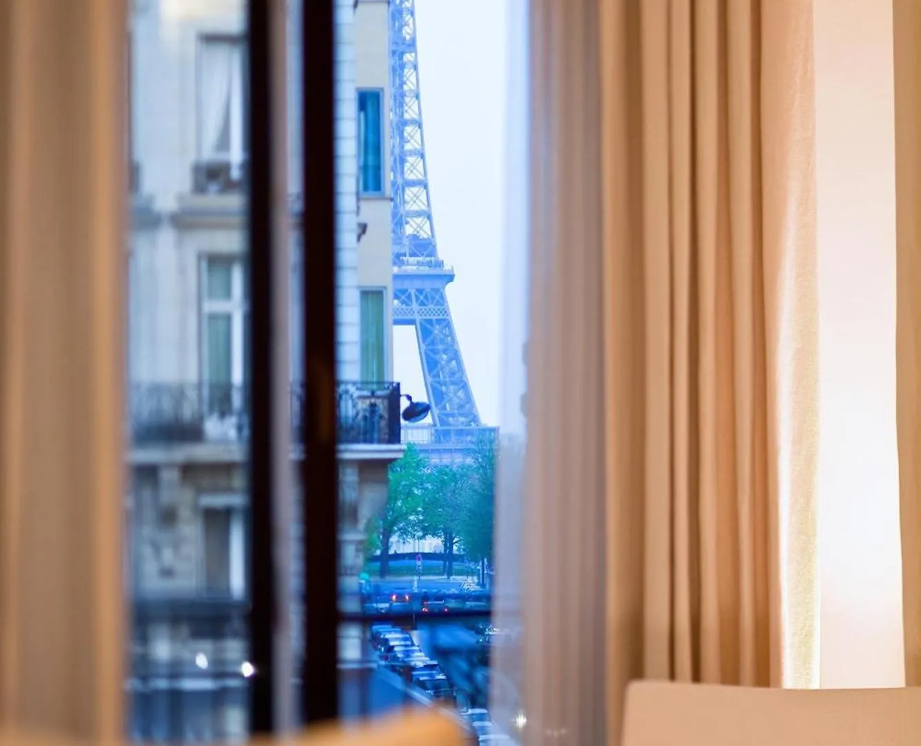 Le Metropolitan, Paris Tour Eiffel, A Tribute Portfolio Hotel
