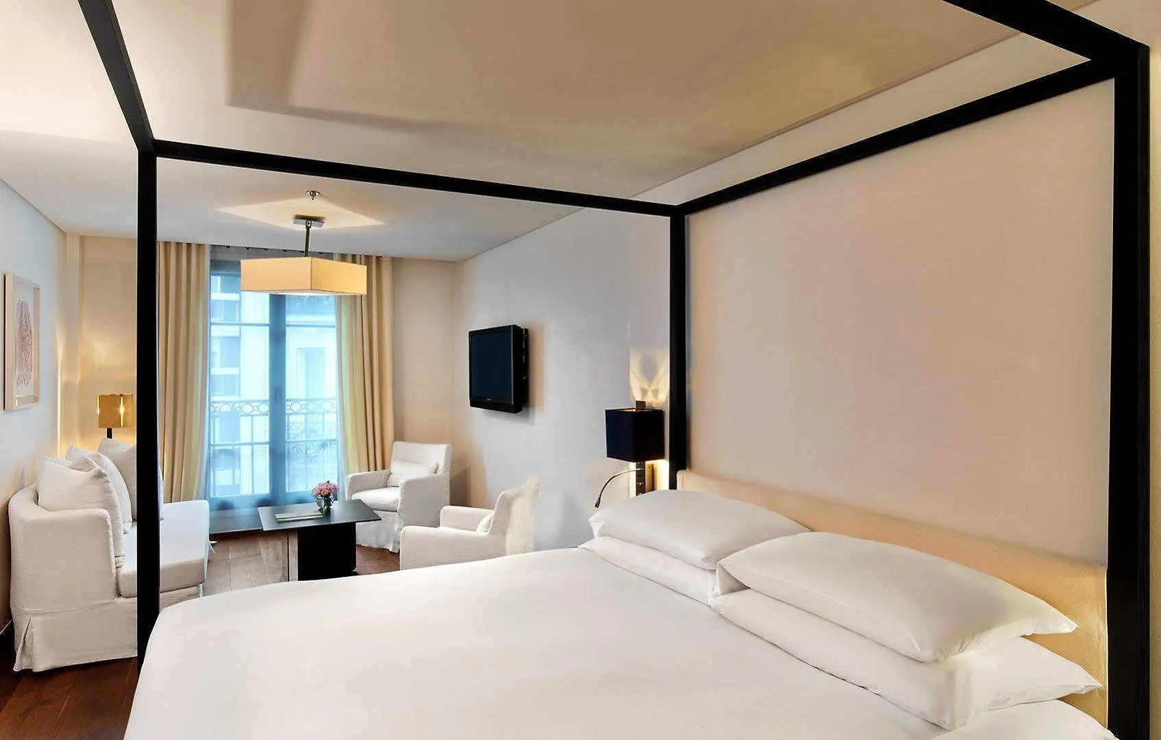 Le Metropolitan, Paris Tour Eiffel, A Tribute Portfolio Hotel