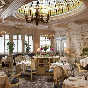 Hotel Bedford, Parigi