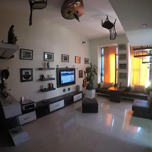 Отель Imaginarium ***