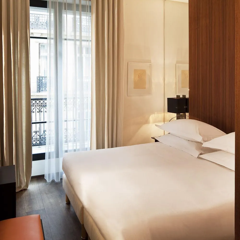Le Metropolitan, Paris Tour Eiffel, A Tribute Portfolio Hotel