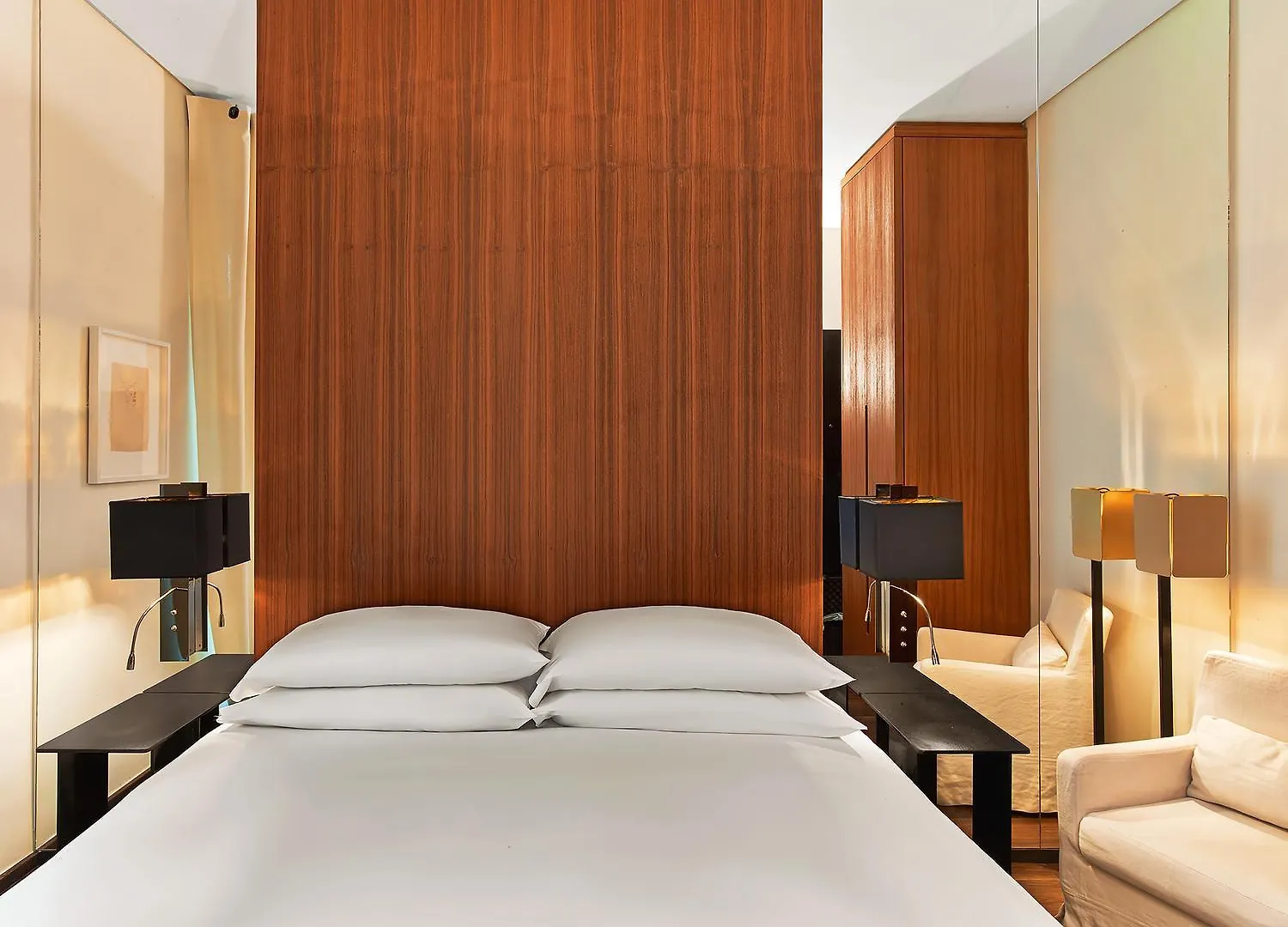 Le Metropolitan, Paris Tour Eiffel, A Tribute Portfolio Hotel