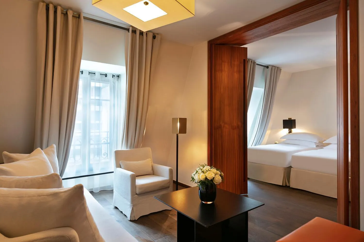 Le Metropolitan, Paris Tour Eiffel, A Tribute Portfolio Hotel
